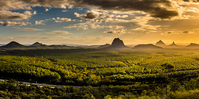 05 The Glasshouse Mountains are part of the Great Dividing Range